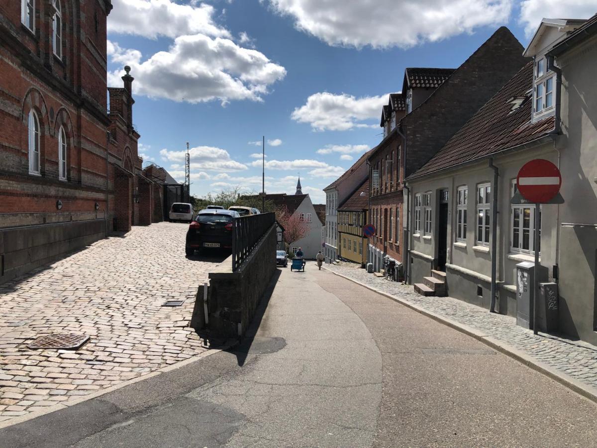 Huset Ved Springvandet *